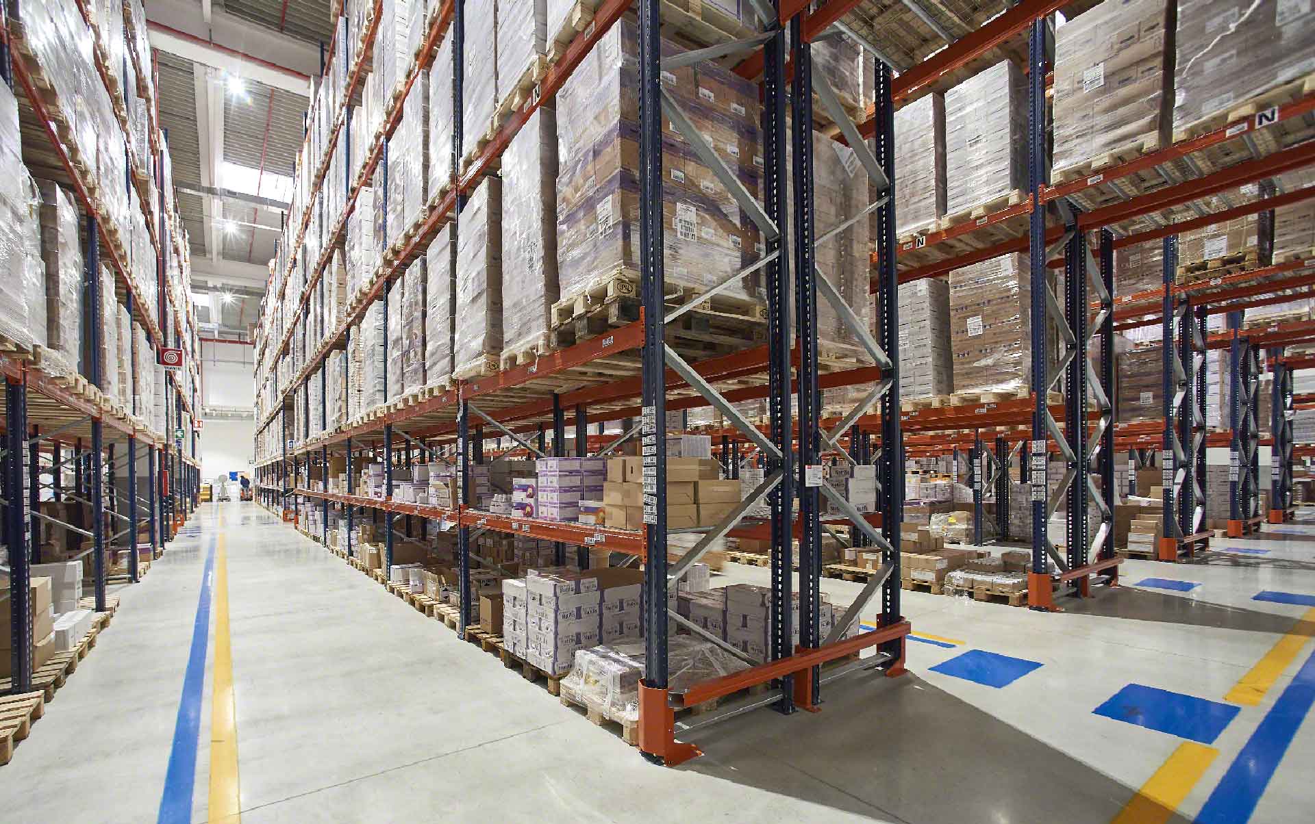 Bomi Group: earthquake-resistant racks for a 3PL company Bomi Group: earthquake-resistant racks for a 3PL company